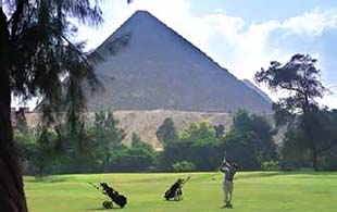 Mena House golf course beneath the pyramids